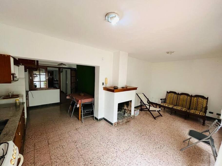 Casa Itu. Villa Gualeguaychú Exteriör bild